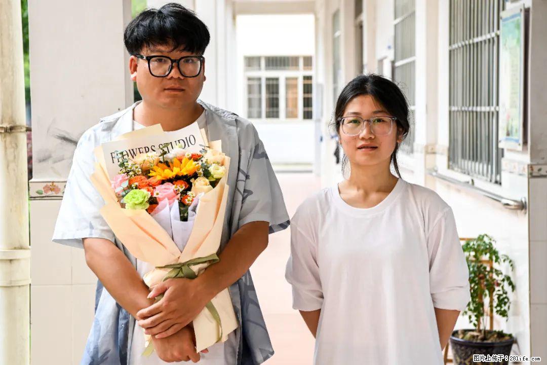 全网追的“扁担女孩”，找了一份暑假工，时薪12元 - 景德镇生活资讯 - 景德镇28生活网 jdz.28life.net